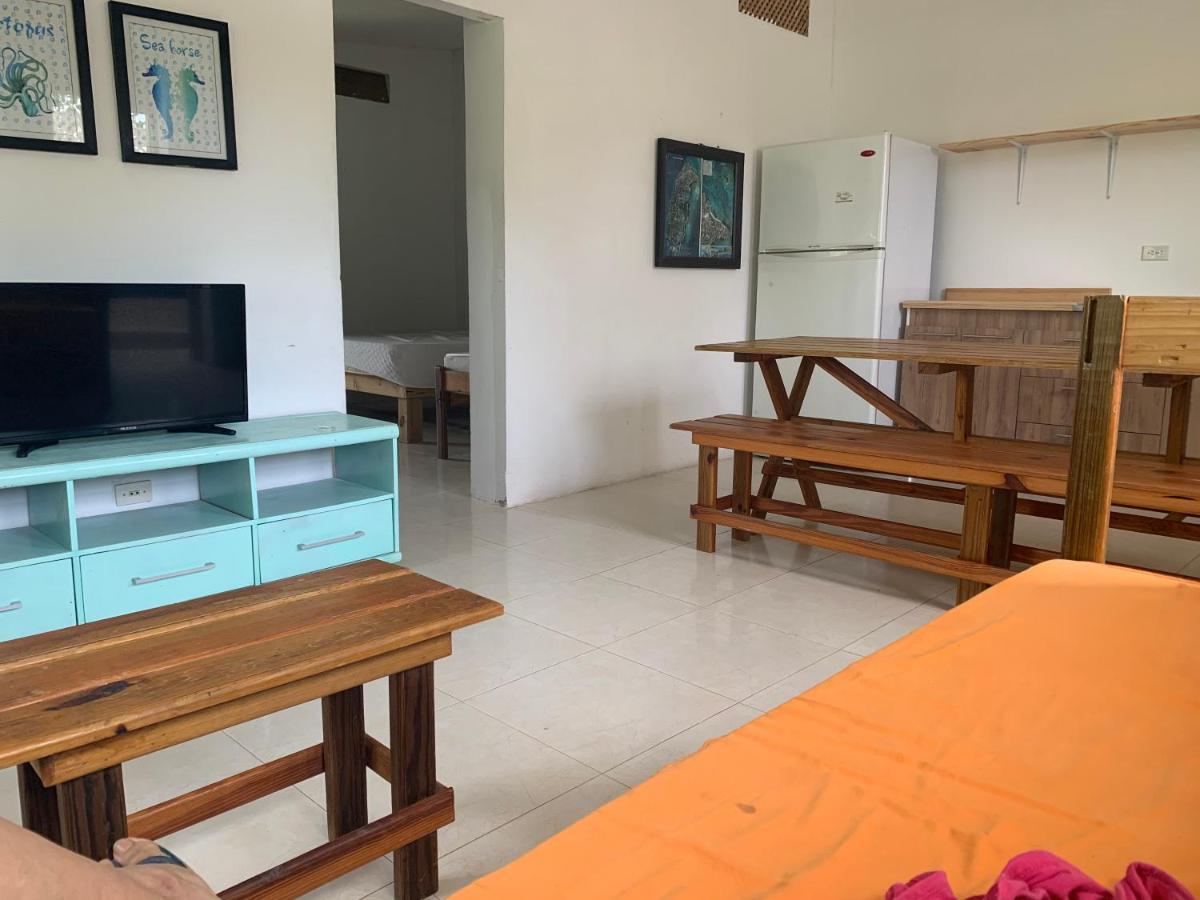 Hostal Casaluna San Andres エクステリア 写真