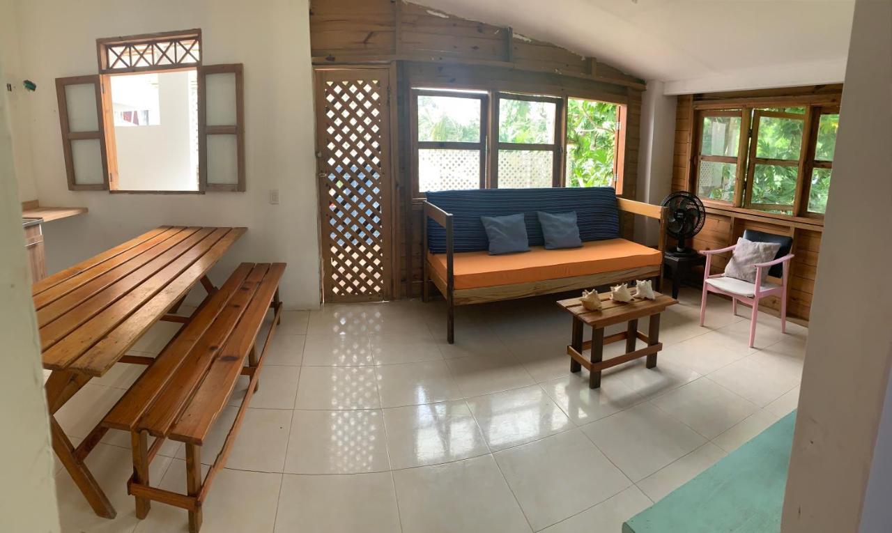 Hostal Casaluna San Andres エクステリア 写真