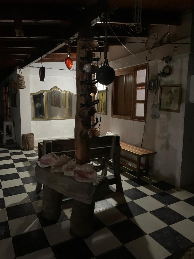 Hostal Casaluna San Andres エクステリア 写真
