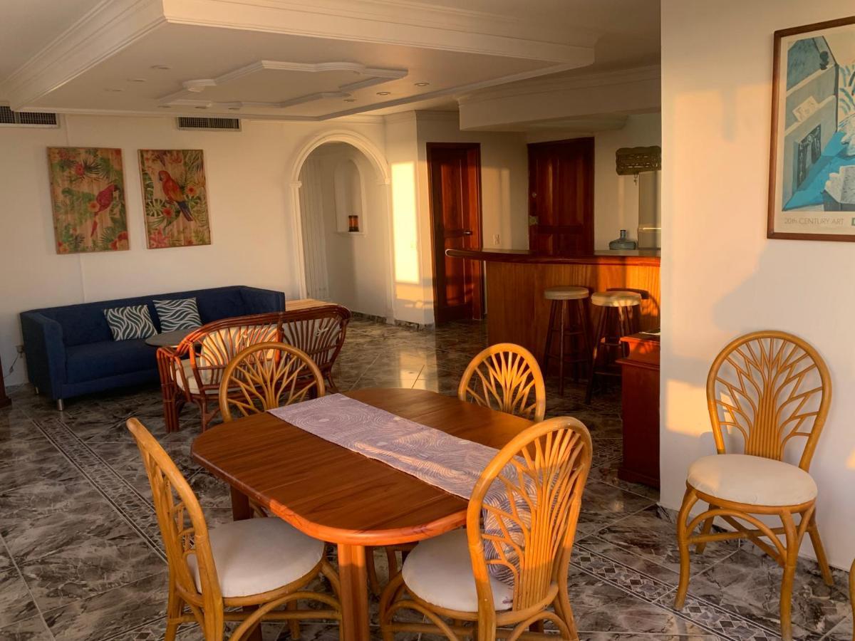 Hostal Casaluna San Andres エクステリア 写真